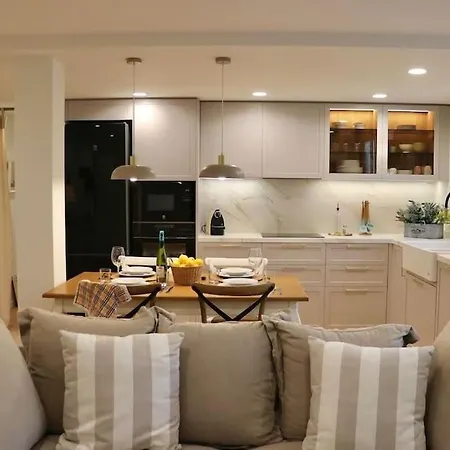 Lc Voramar Apartamento *